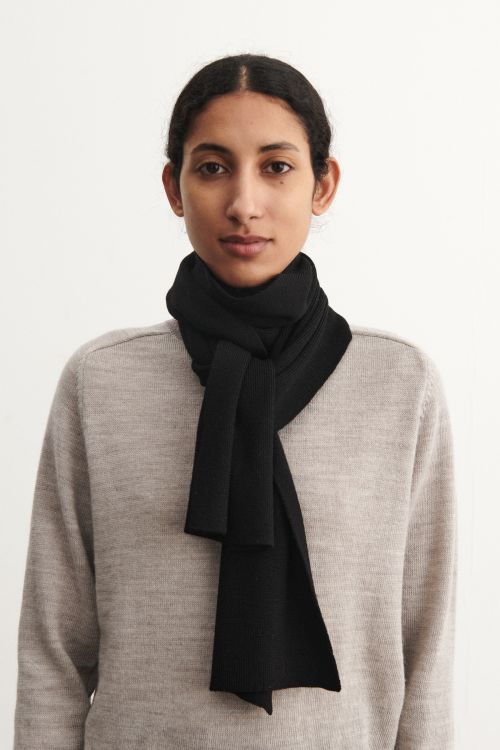 Merino Scarf
